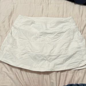 Lululemon pace rival white skirt size 4